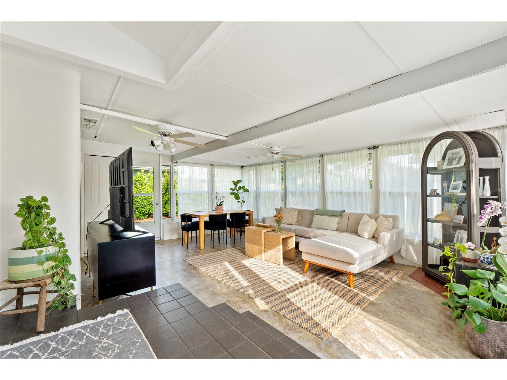 2310 Catalonia Way S Saint Petersburg FL 33712 TB8497883 image33
