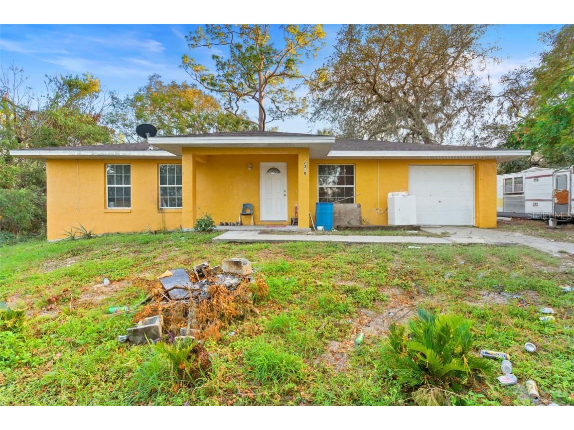 2310 Crawford Street Mascotte FL 34753 C7498846 image1