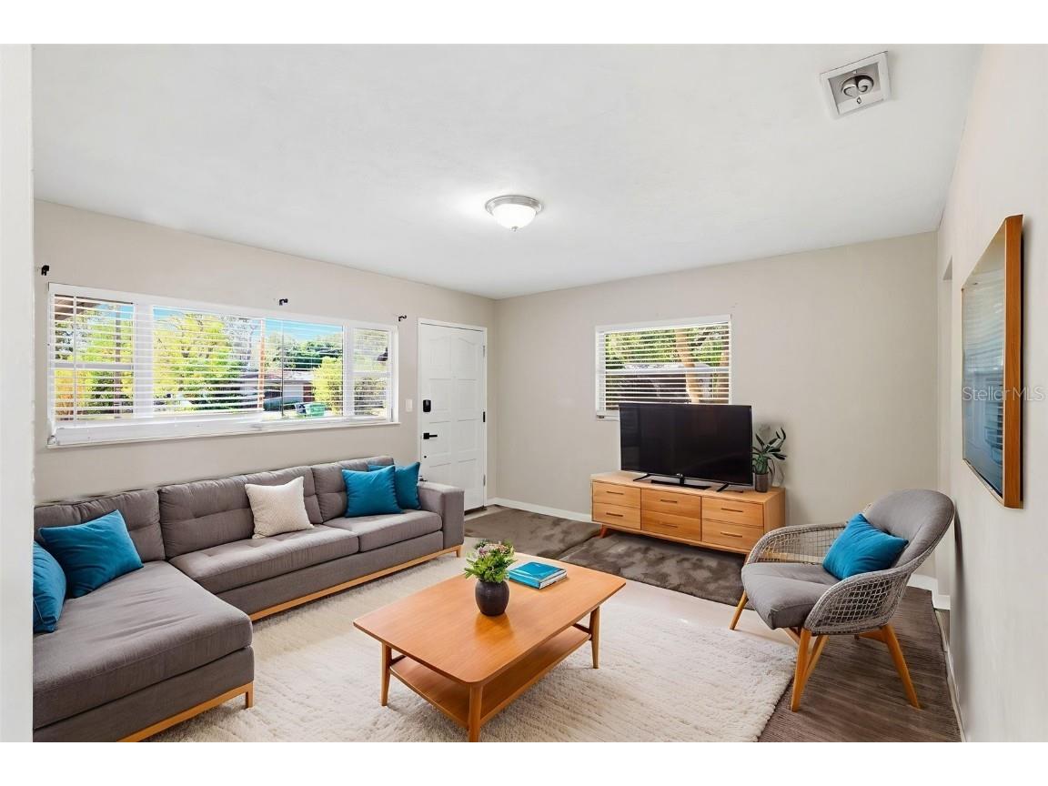 2310 E Minnehaha Street Tampa FL 33610 TB8450132 image13