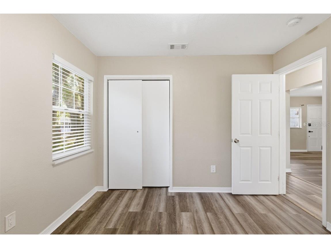 2310 E Minnehaha Street Tampa FL 33610 TB8450132 image17