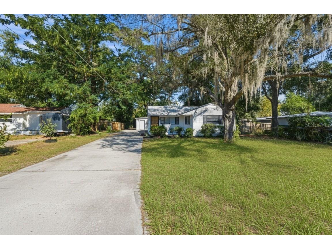 2310 E Minnehaha Street Tampa FL 33610 TB8450132 image2