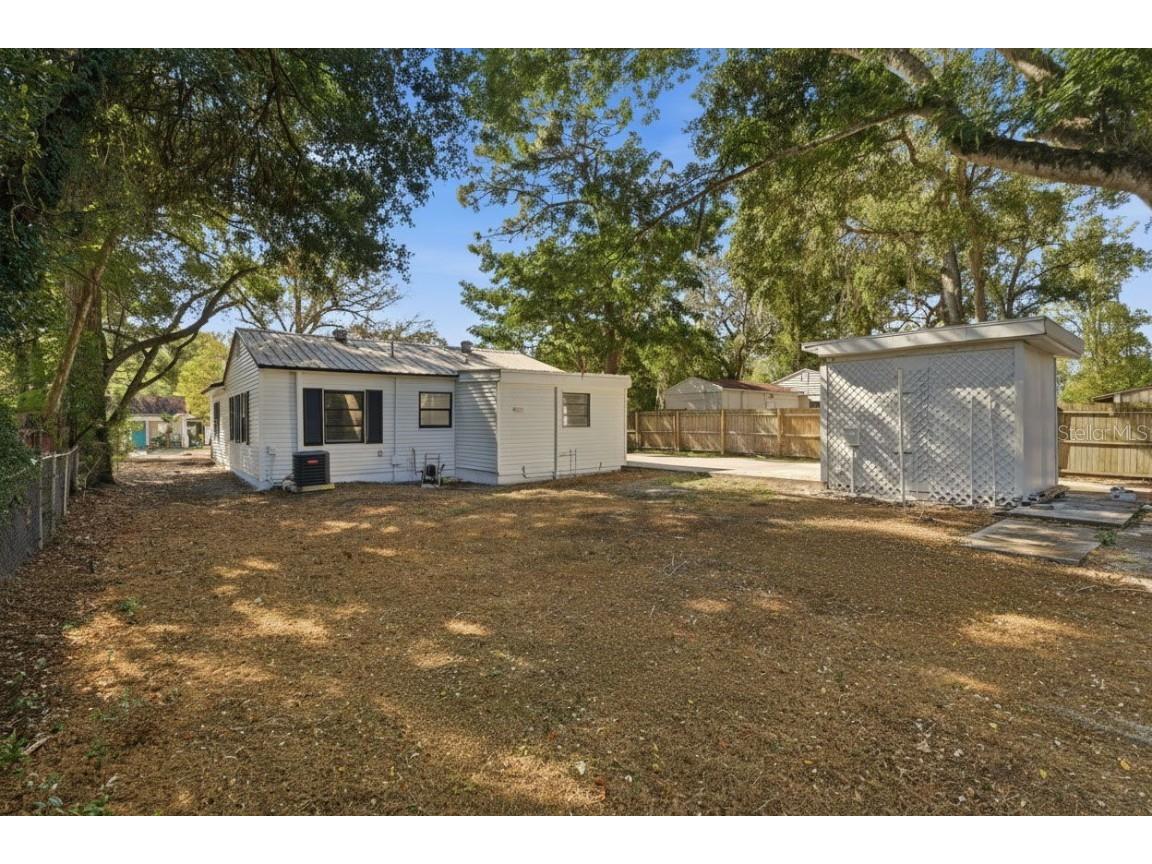 2310 E Minnehaha Street Tampa FL 33610 TB8450132 image29