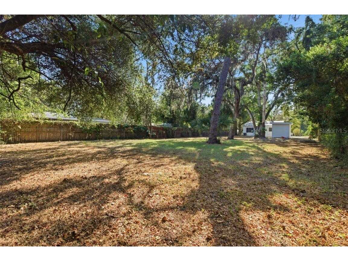 2310 E Minnehaha Street Tampa FL 33610 TB8450132 image34