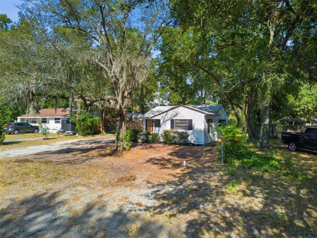 2310 E Minnehaha Street Tampa FL 33610 TB8450132 image39