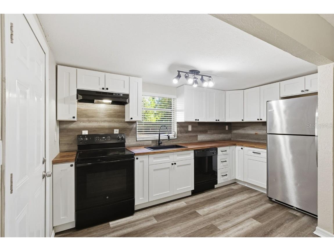 2310 E Minnehaha Street Tampa FL 33610 TB8450132 image7