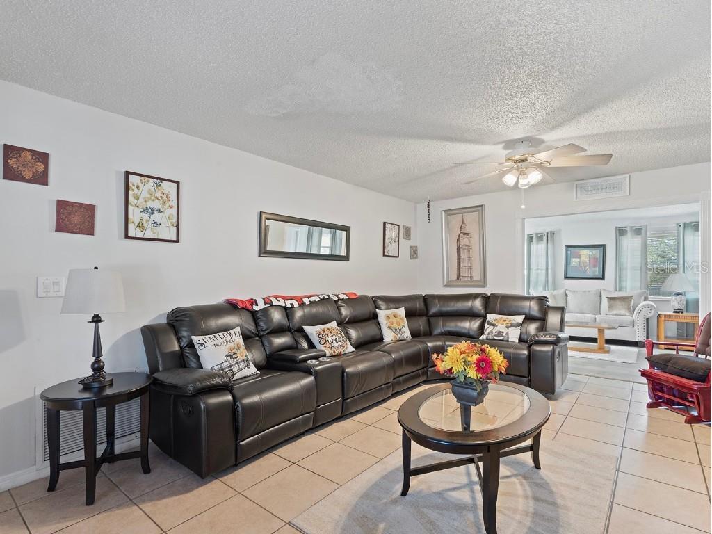 2310 Fairgren Avenue Deltona FL 32738 O6365842 image4