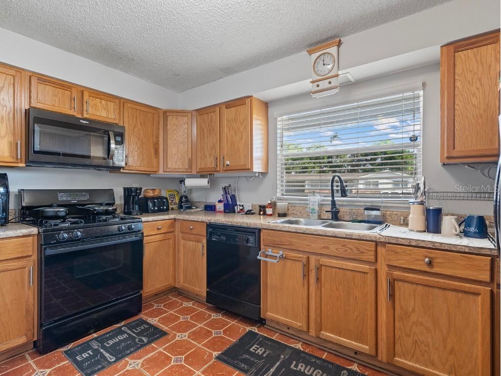 2310 Fairgren Avenue Deltona FL 32738 O6365842 image9