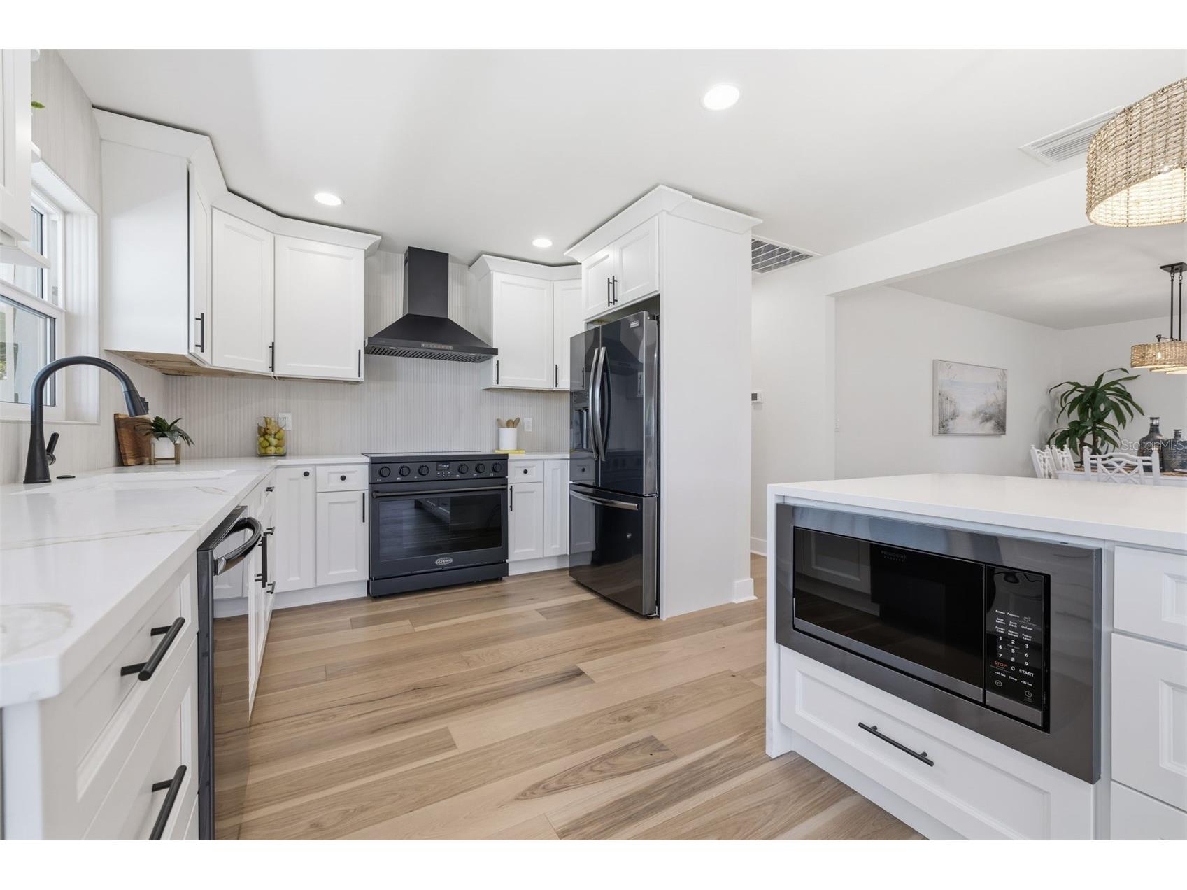 2310 Harrison Drive Dunedin FL 34698 TB8522990 image10