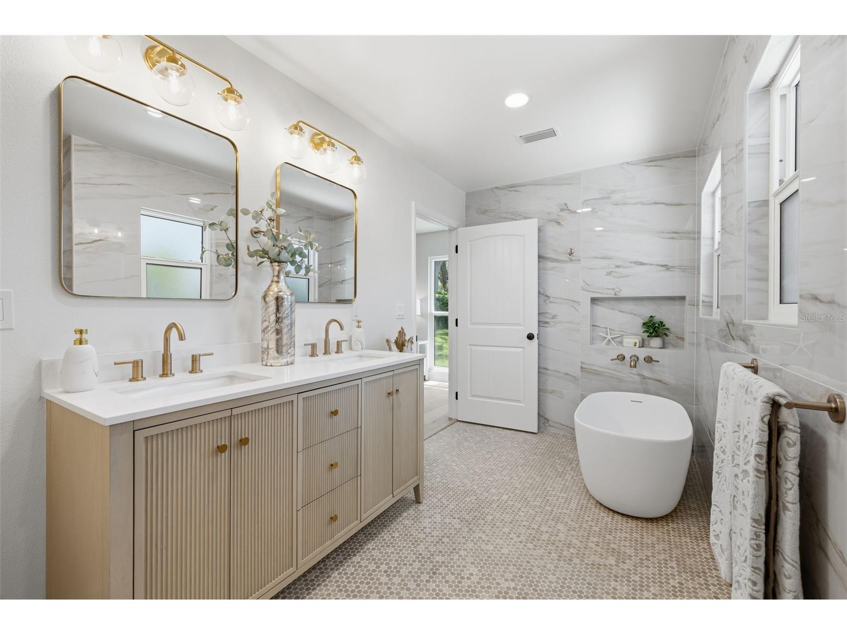 2310 Harrison Drive Dunedin FL 34698 TB8522990 image22