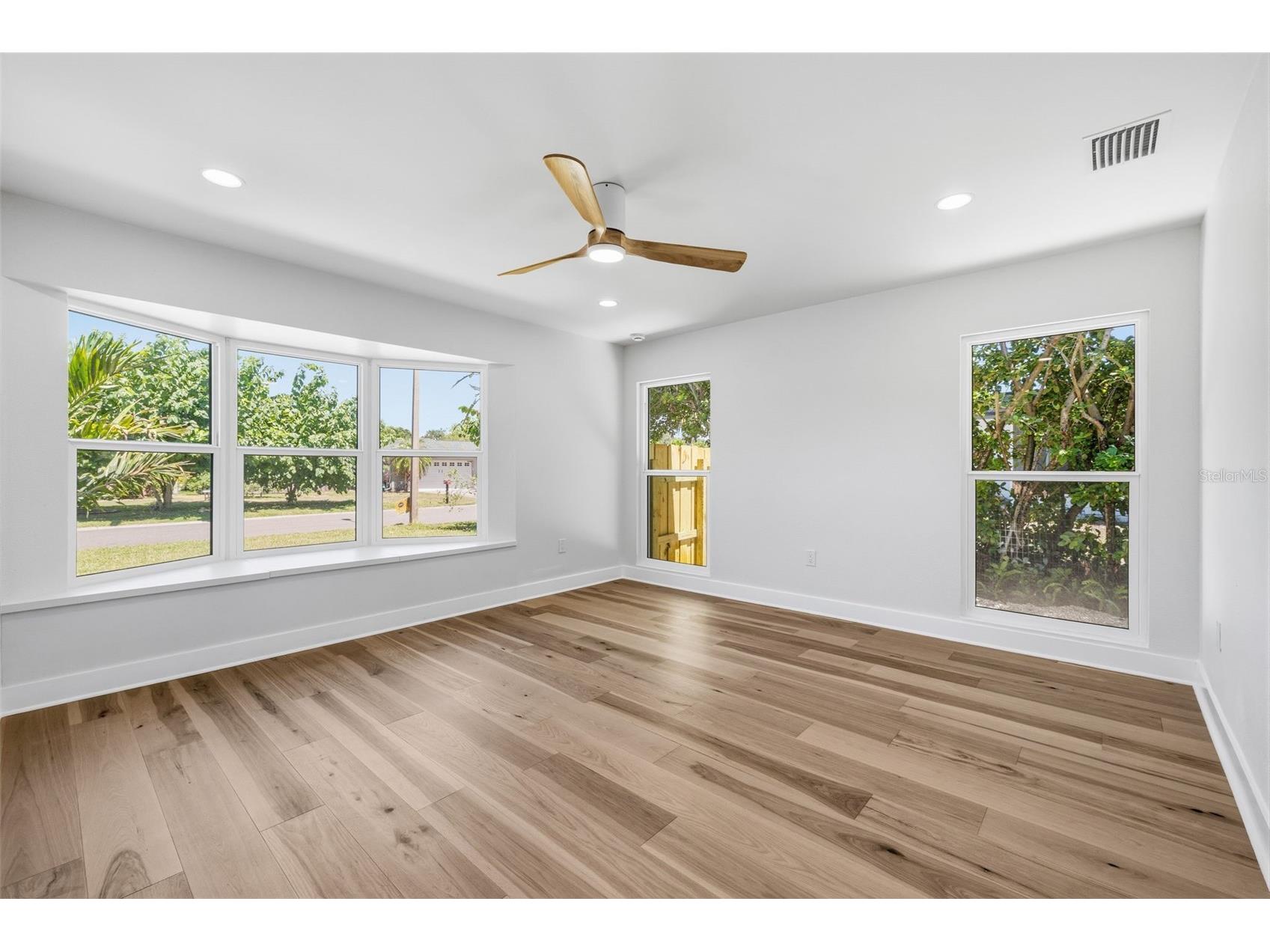 2310 Harrison Drive Dunedin FL 34698 TB8522990 image26