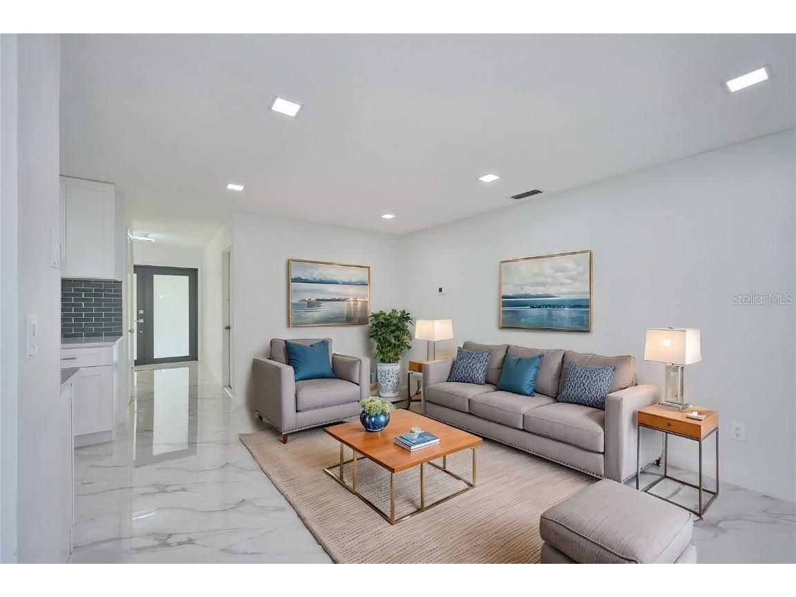 2310 Laguna Drive Indian Lake Estates FL 33855 - LAKE WEOHYAKAPKA TB8348298 image17