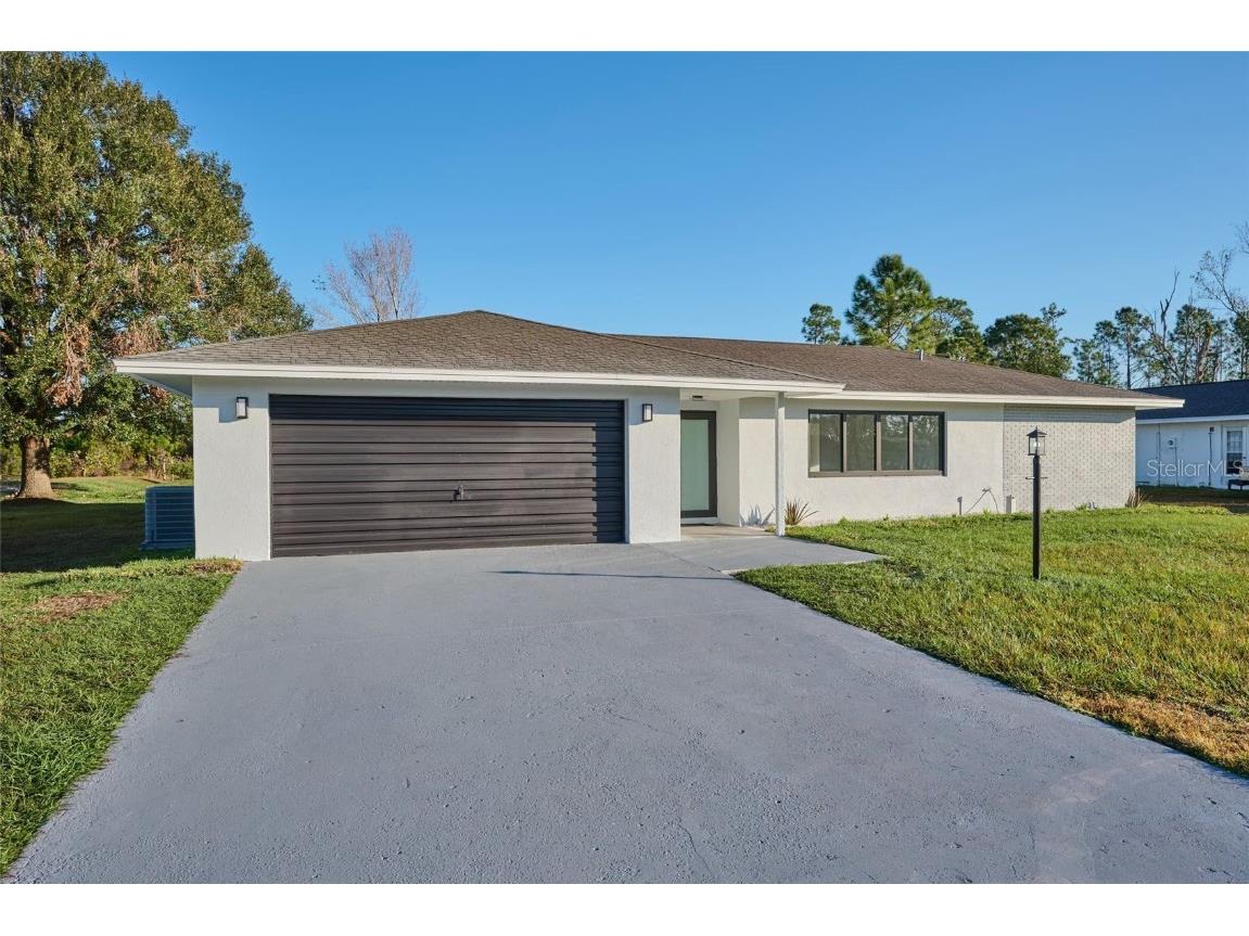 2310 Laguna Drive Indian Lake Estates FL 33855 - LAKE WALK IN WATER TB8377139 image1