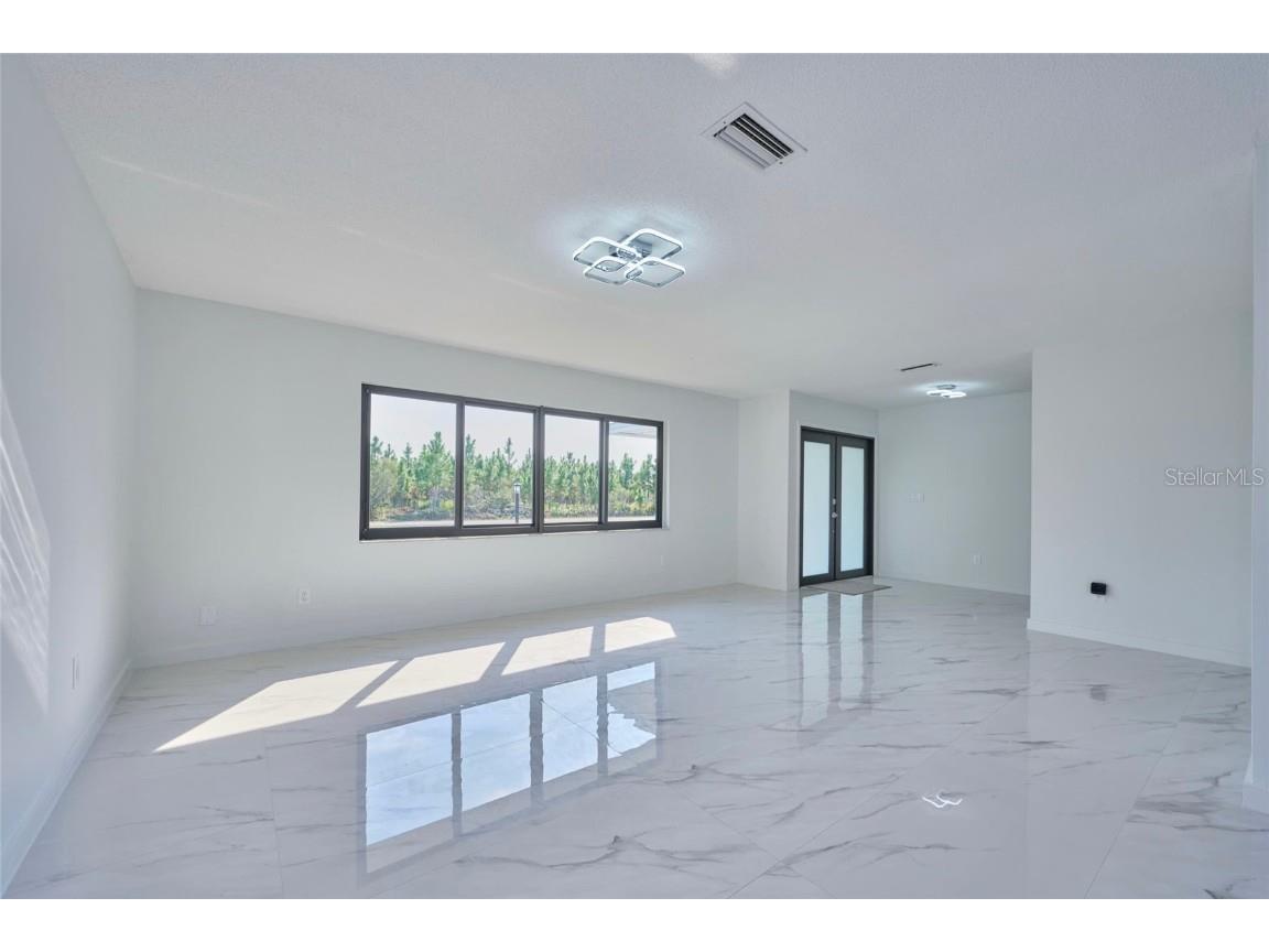 2310 Laguna Drive Indian Lake Estates FL 33855 - LAKE WALK IN WATER TB8377139 image4