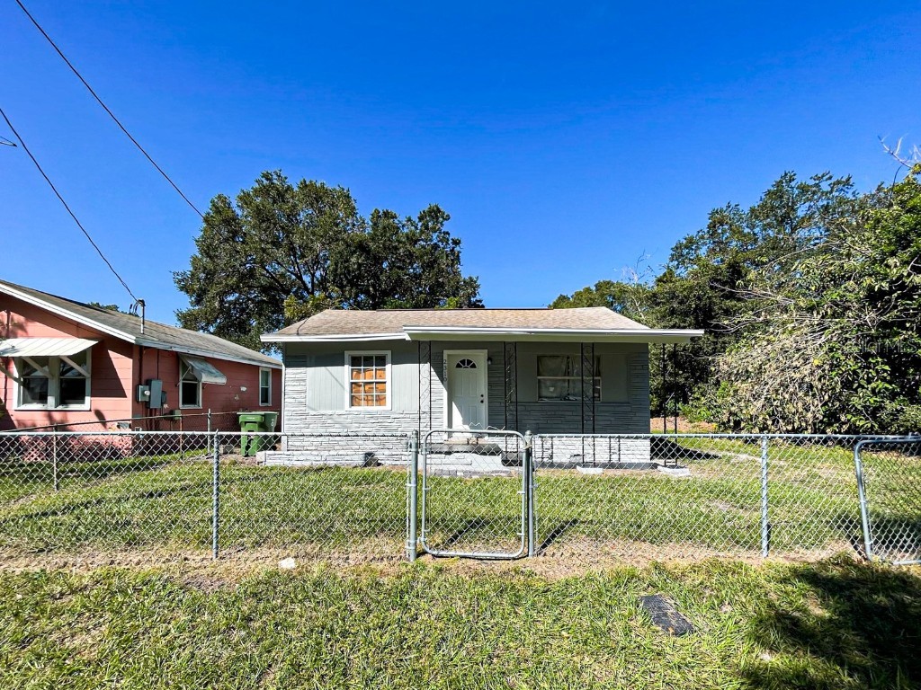 2310 N 52nd Street Tampa FL 33619 T3406439 image1