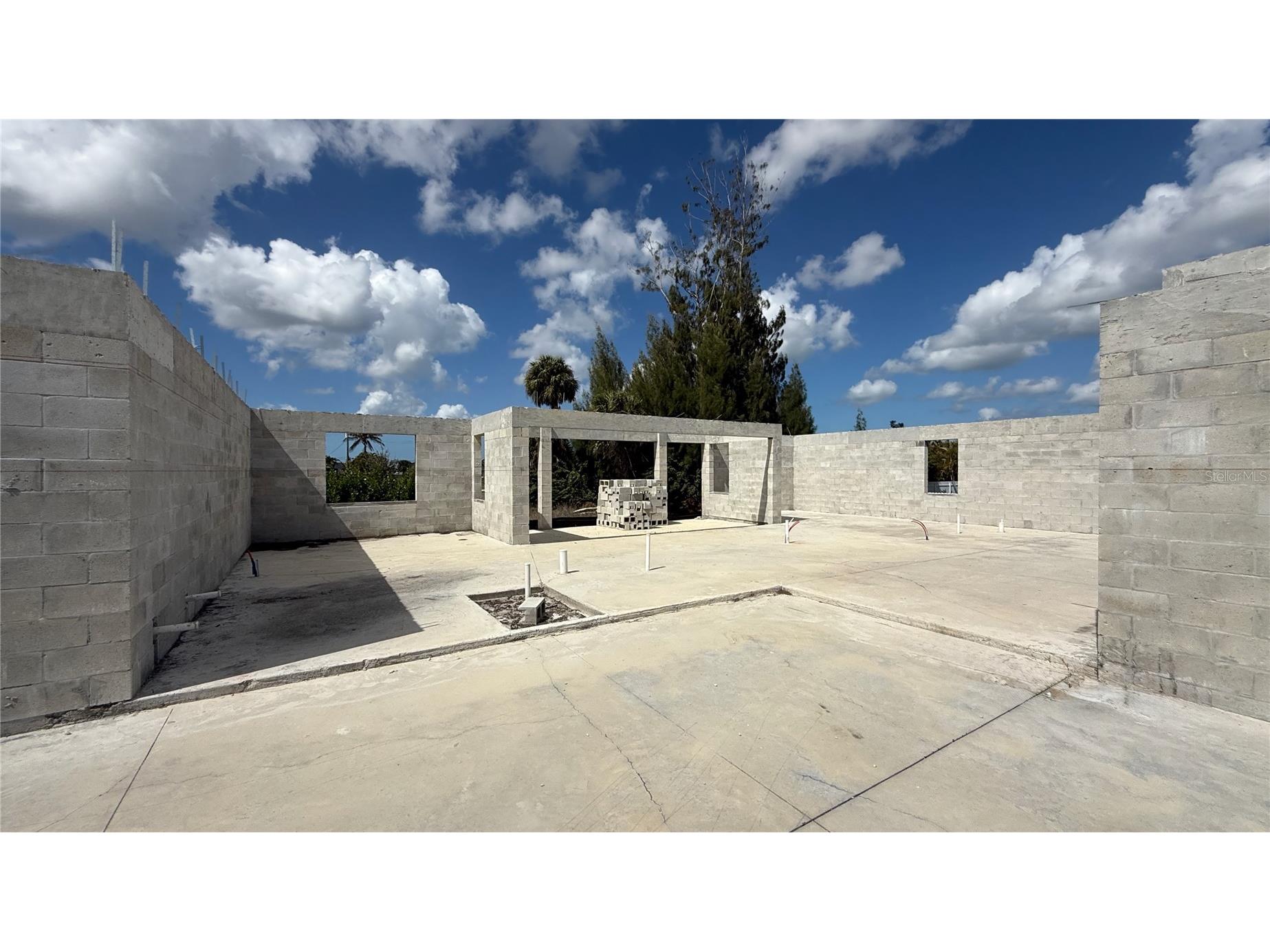 2310 NW 35th Place Cape Coral FL 33993 C7520222 image3