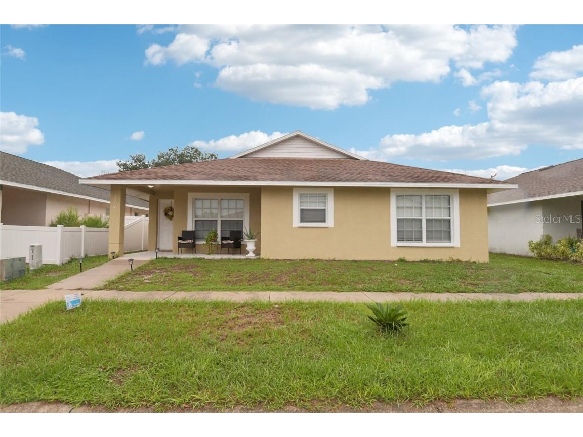 2310 Pleasure Run Drive Ruskin FL 33570 TB8425431 image1