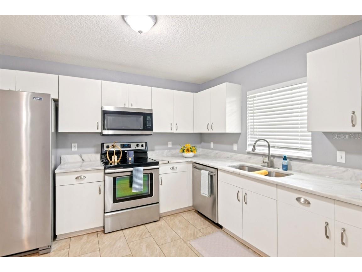 2310 Pleasure Run Drive Ruskin FL 33570 TB8425431 image12