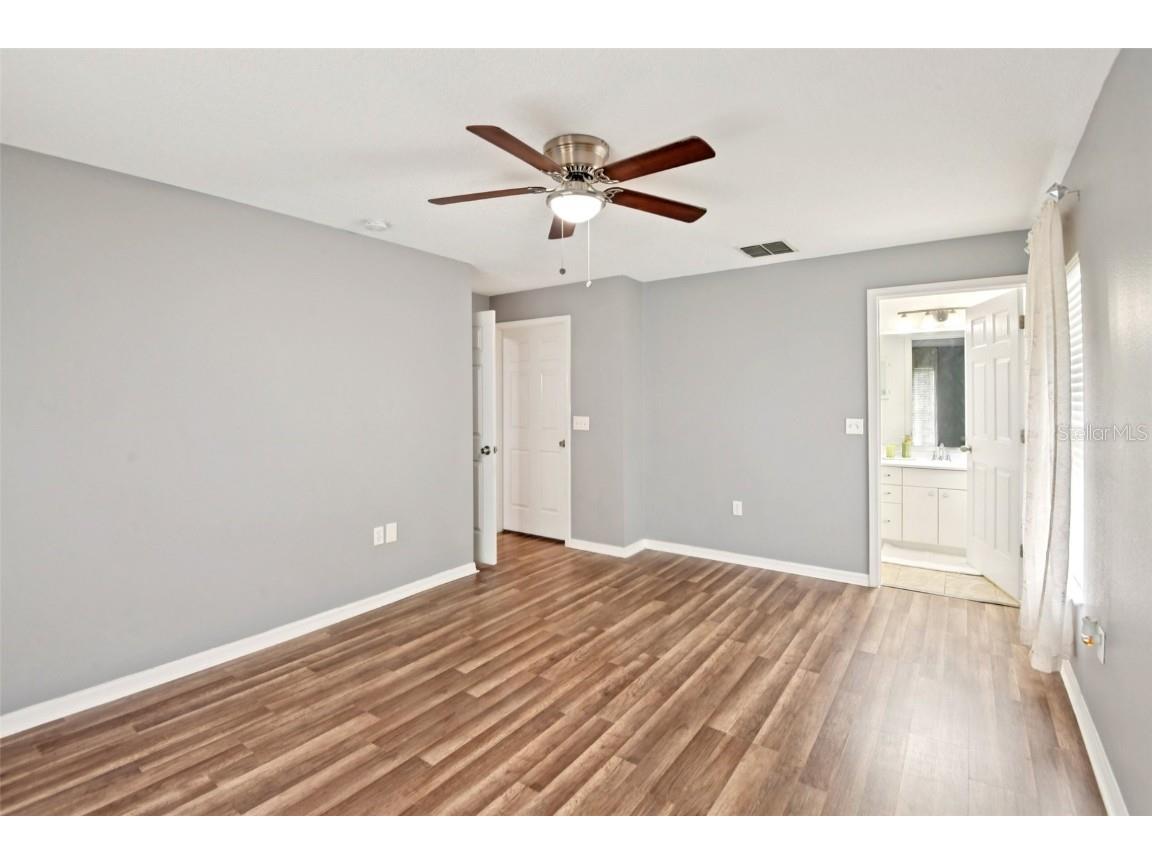 2310 Pleasure Run Drive Ruskin FL 33570 TB8425431 image15