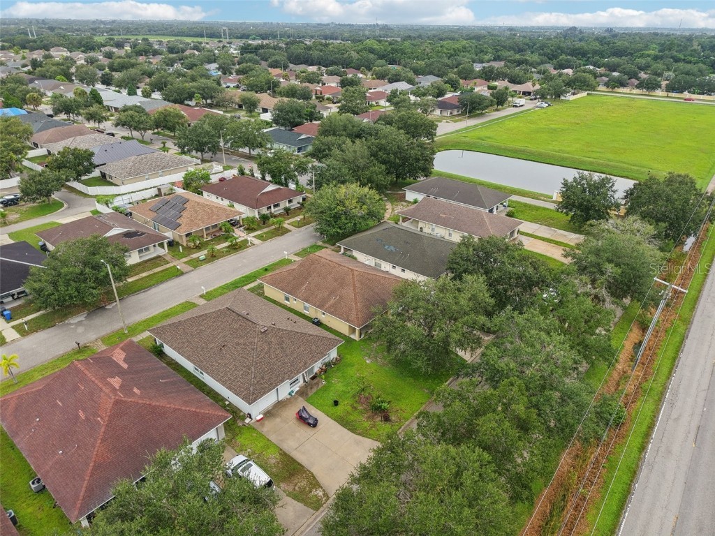 2310 Pleasure Run Drive Ruskin FL 33570 TB8425431 image36