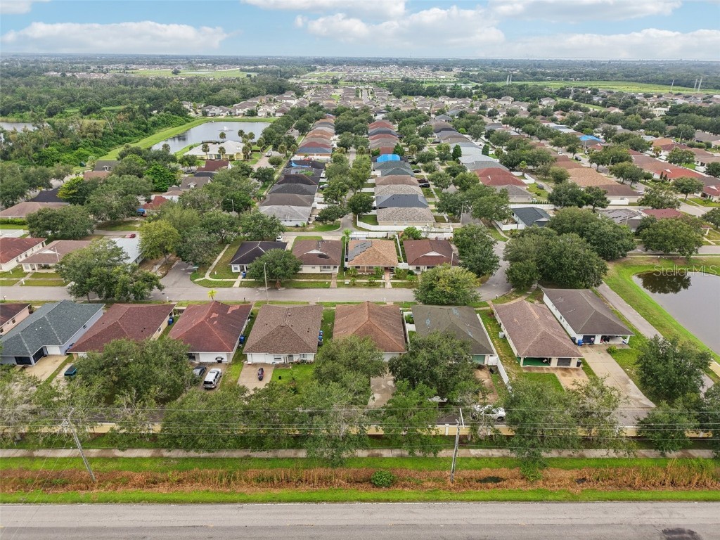 2310 Pleasure Run Drive Ruskin FL 33570 TB8425431 image37