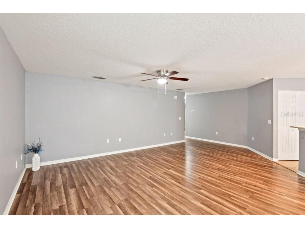 2310 Pleasure Run Drive Ruskin FL 33570 TB8425431 image4