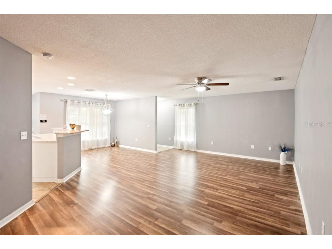 2310 Pleasure Run Drive Ruskin FL 33570 TB8425431 image5