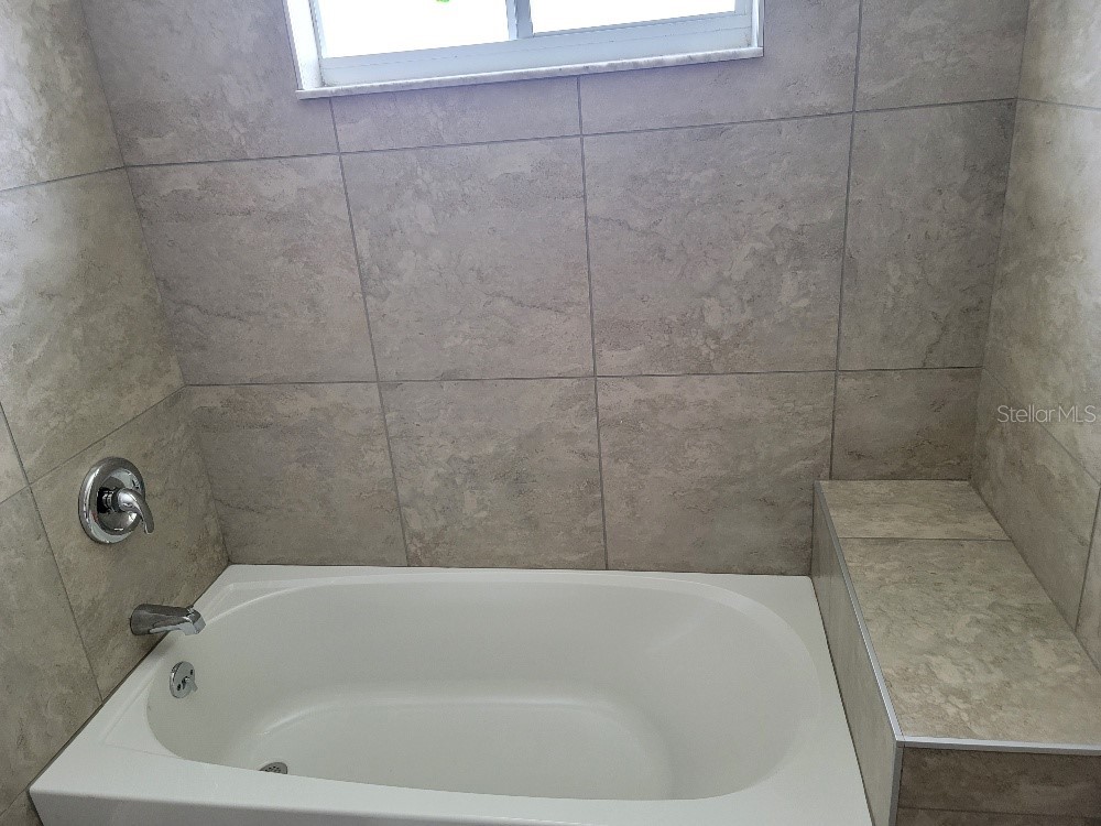 2310 Prime Circle #B Kissimmee FL 34746 O6366965 image17