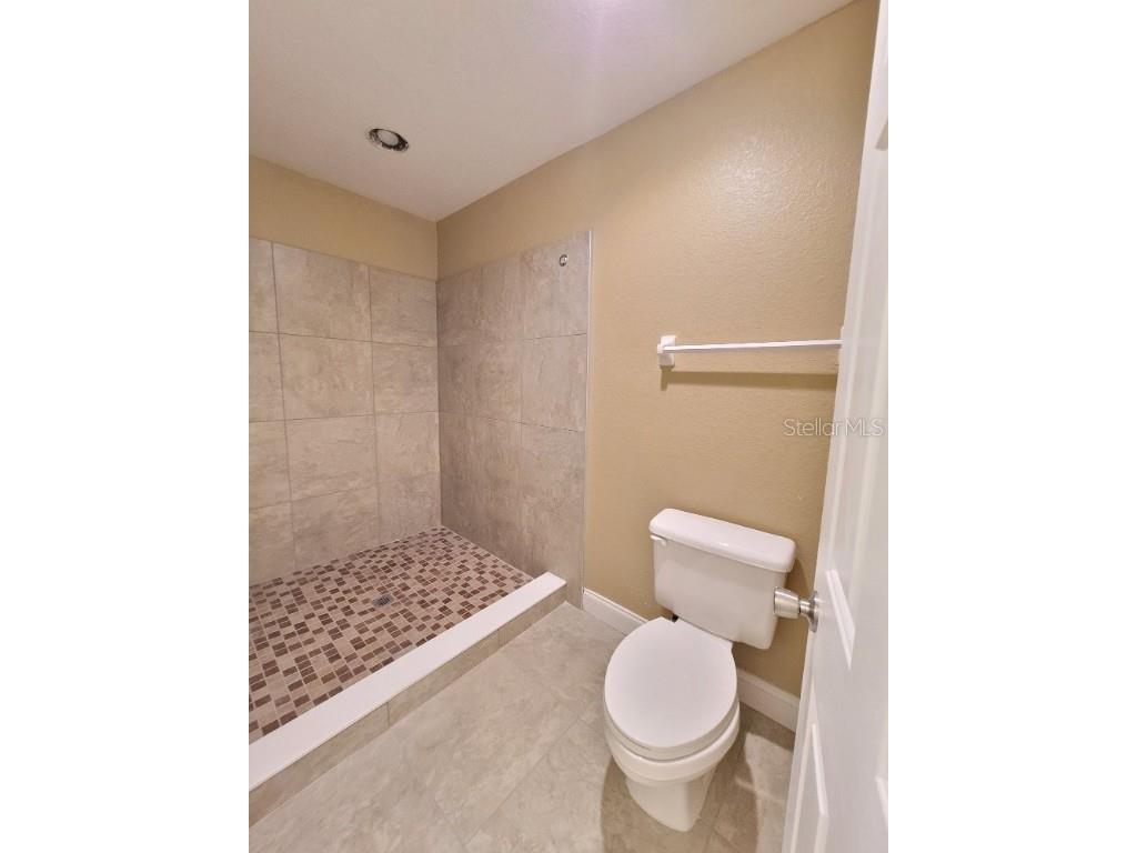 2310 Prime Circle #B Kissimmee FL 34746 O6366965 image21