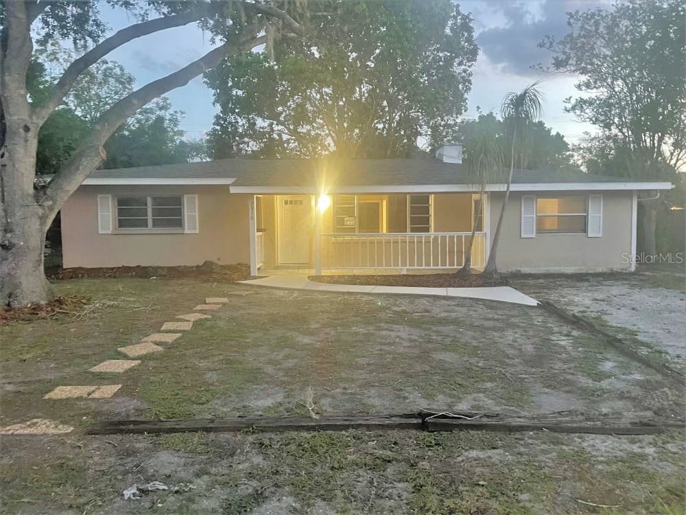 2310 Sandrala Drive Sarasota FL 34231 T3476659 image1