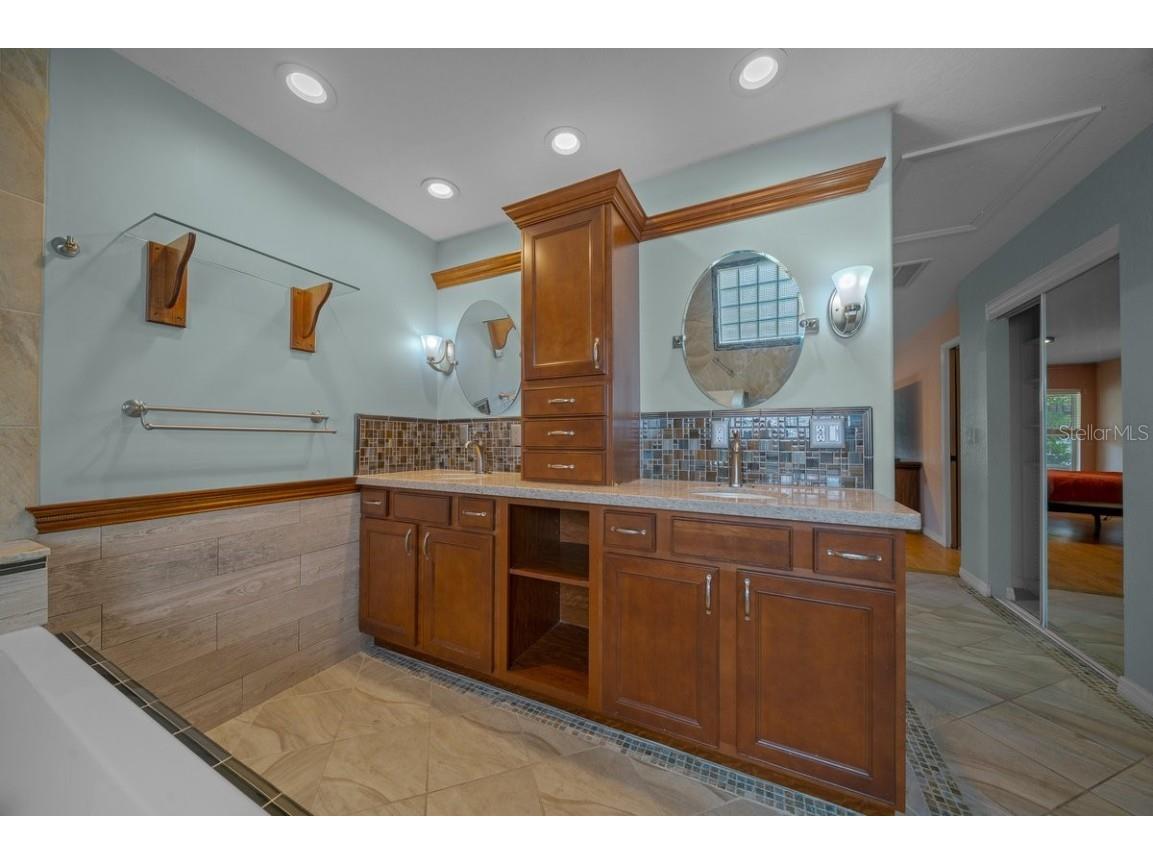 2310 SE 22nd Loop Ocala FL 34471 OM710207 image20