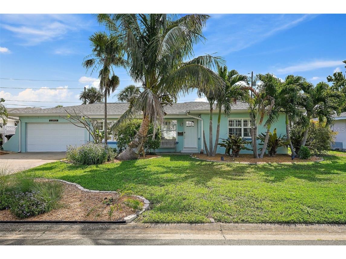 2310 Sunrise Drive SE Saint Petersburg FL 33705 TB8368321 image1