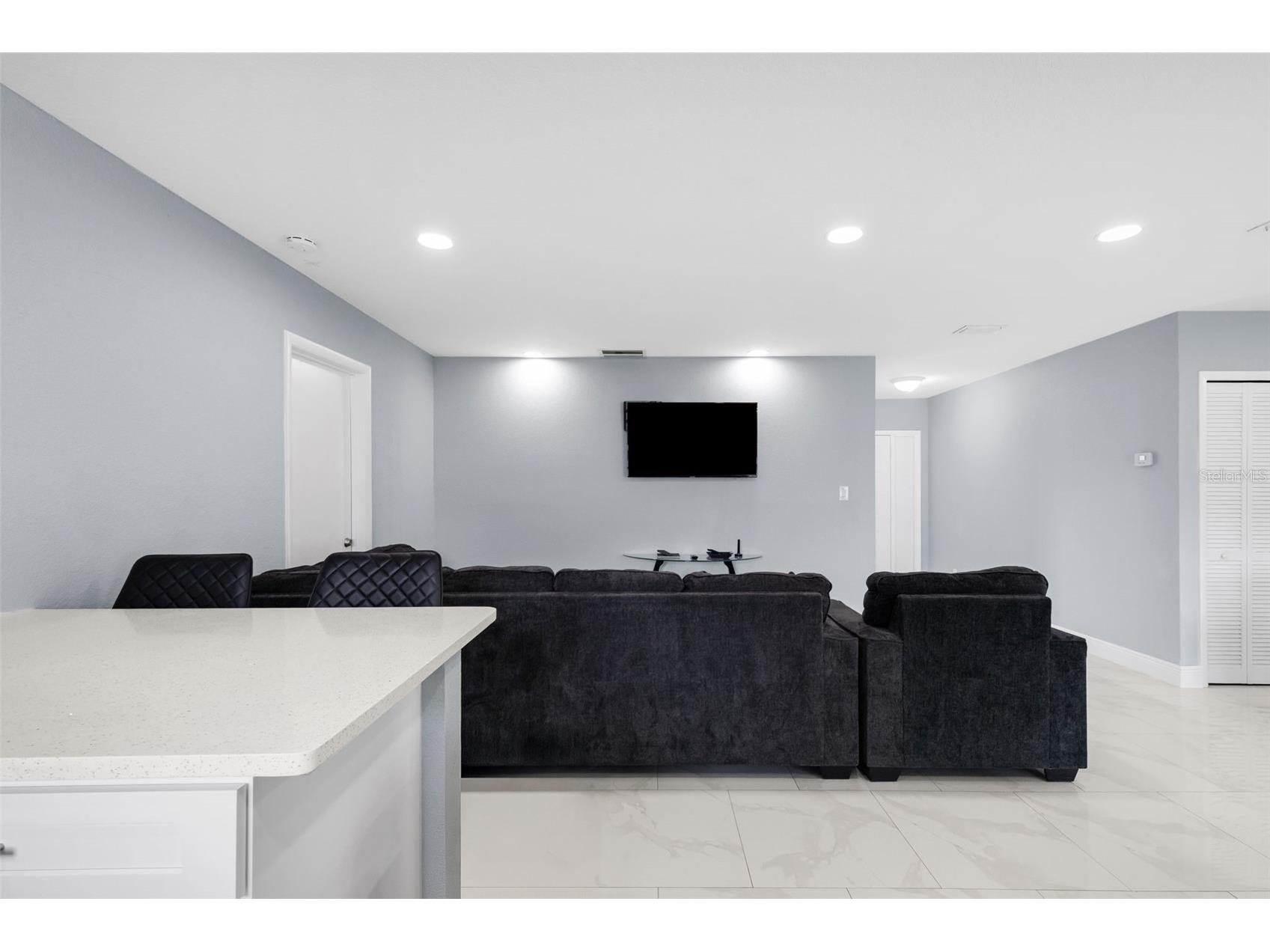 2310 W Knollwood Place Tampa FL 33604 TB8527364 image19