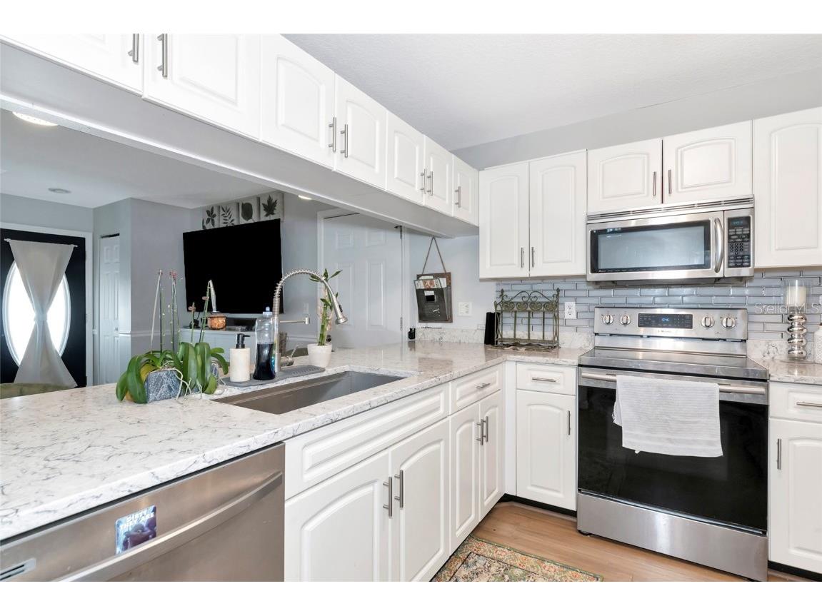 2311 64th Street Court W Bradenton FL 34209 TB8388874 image8