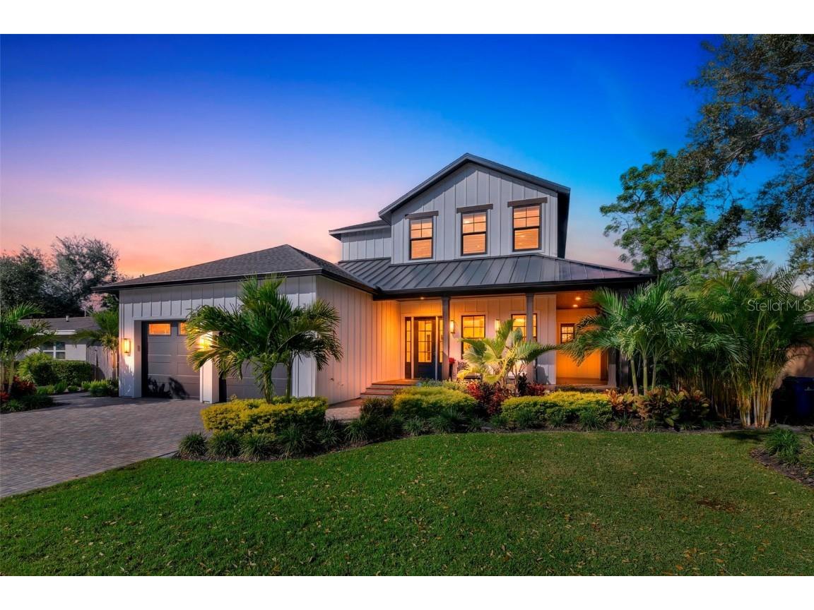 2311 Grove Street Sarasota FL 34239 A4673098 image1