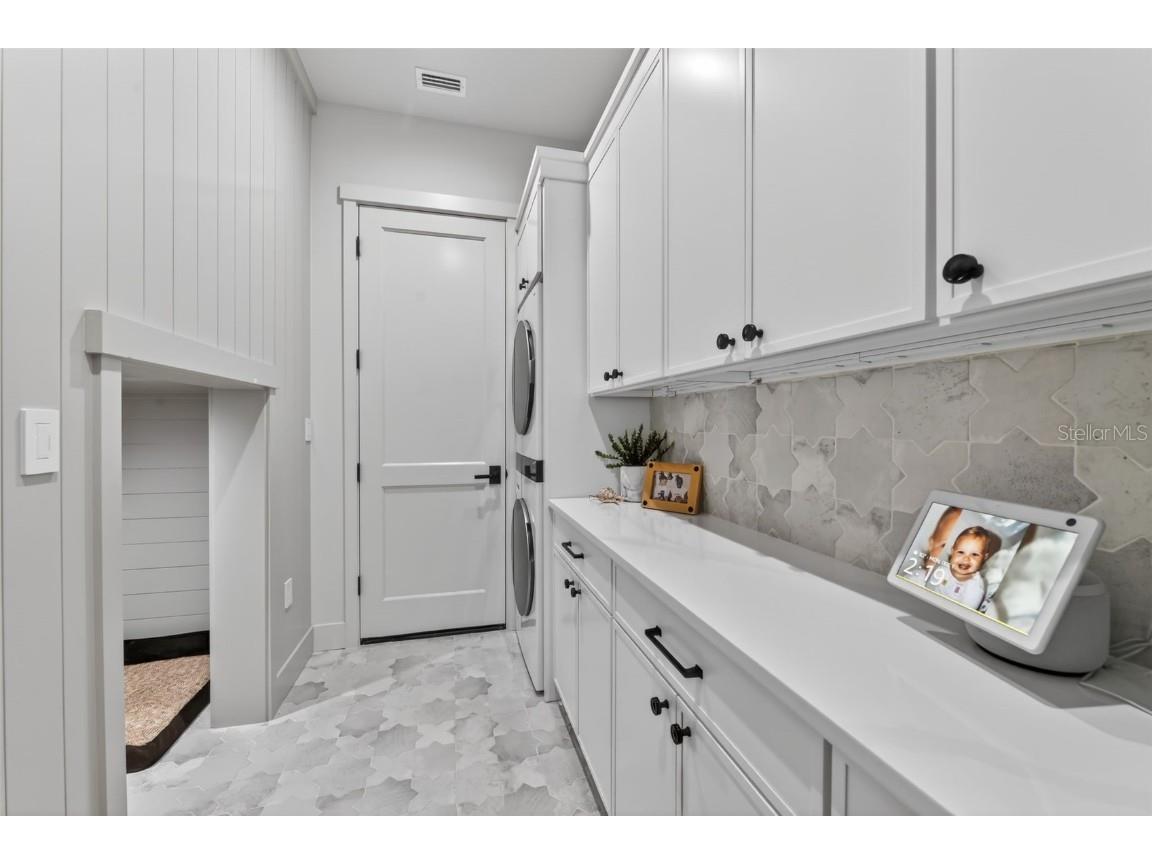 2311 Grove Street Sarasota FL 34239 A4673098 image18