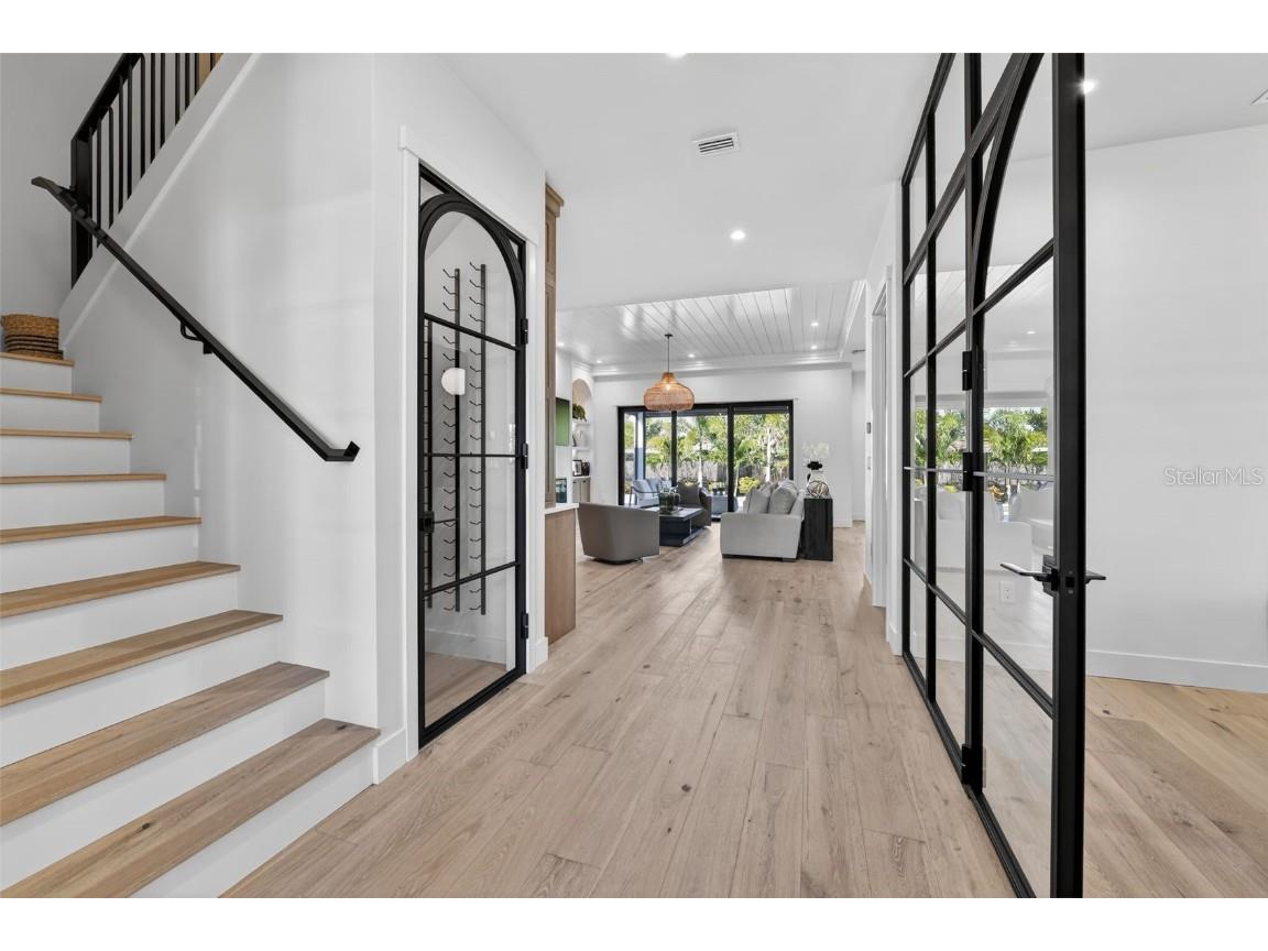 2311 Grove Street Sarasota FL 34239 A4673098 image5