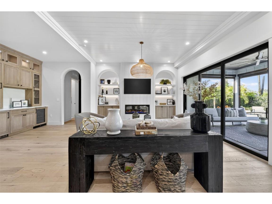 2311 Grove Street Sarasota FL 34239 A4673098 image7