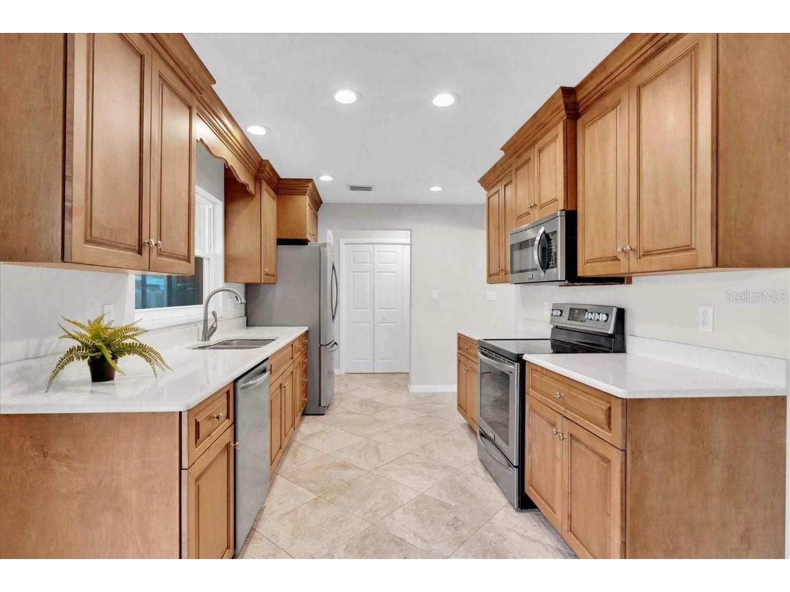 2311 Mangrum Drive Dunedin FL 34698 TB8461373 image6