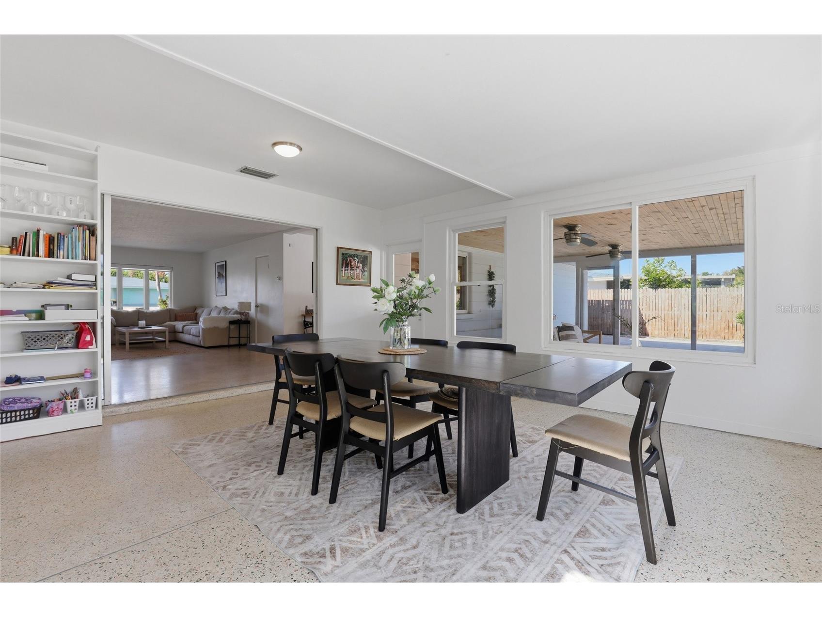 2311 Sunnyside Place Sarasota FL 34239 A4688119 image16