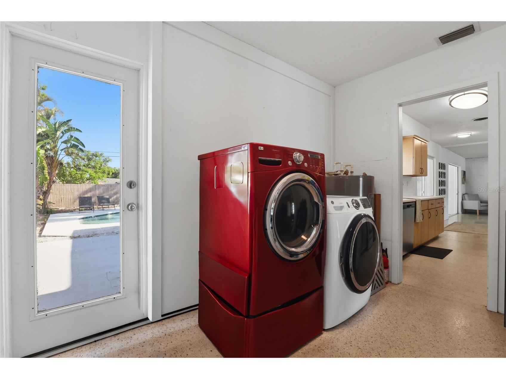 2311 Sunnyside Place Sarasota FL 34239 A4688119 image26