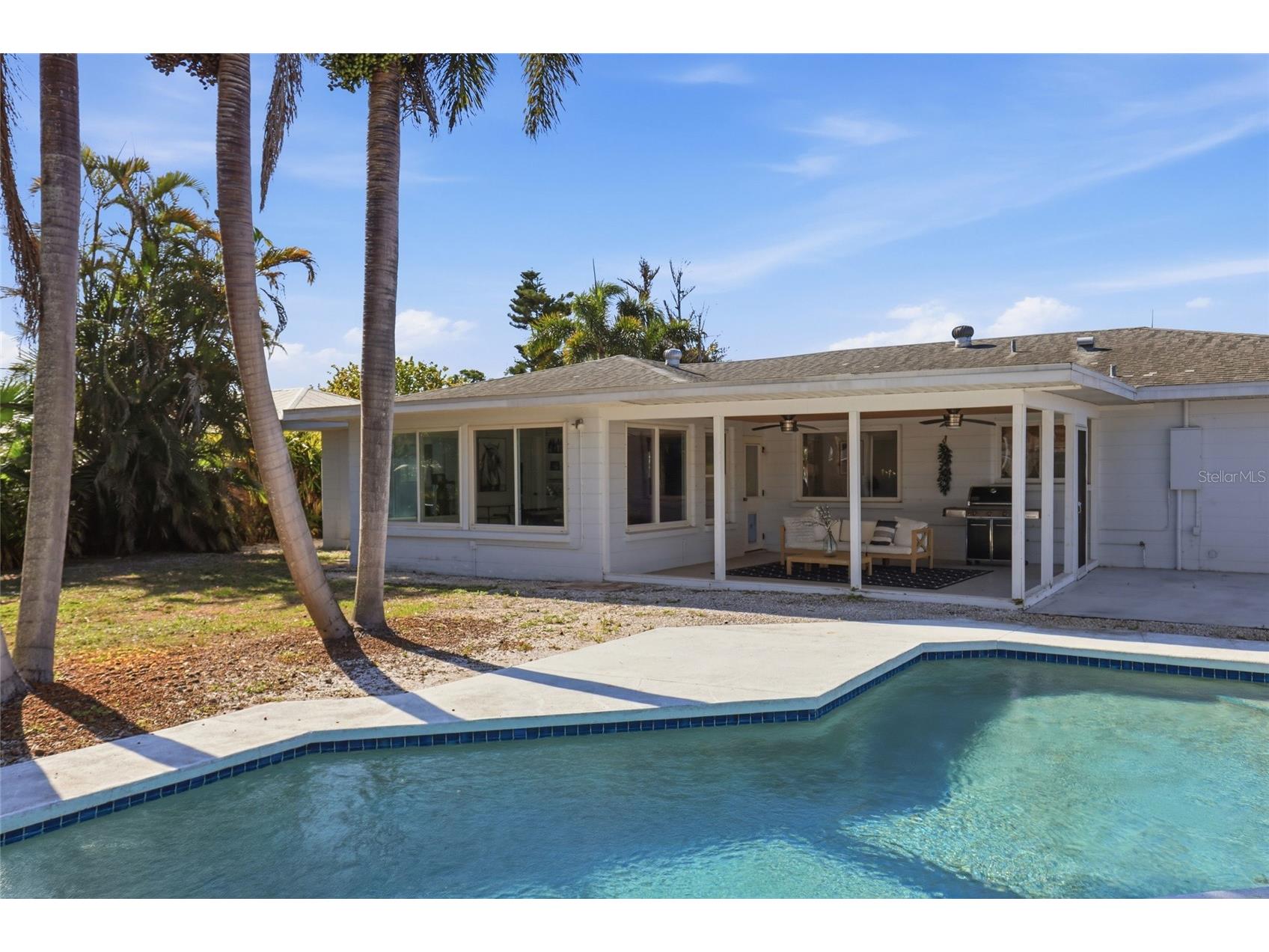 2311 Sunnyside Place Sarasota FL 34239 A4688119 image32