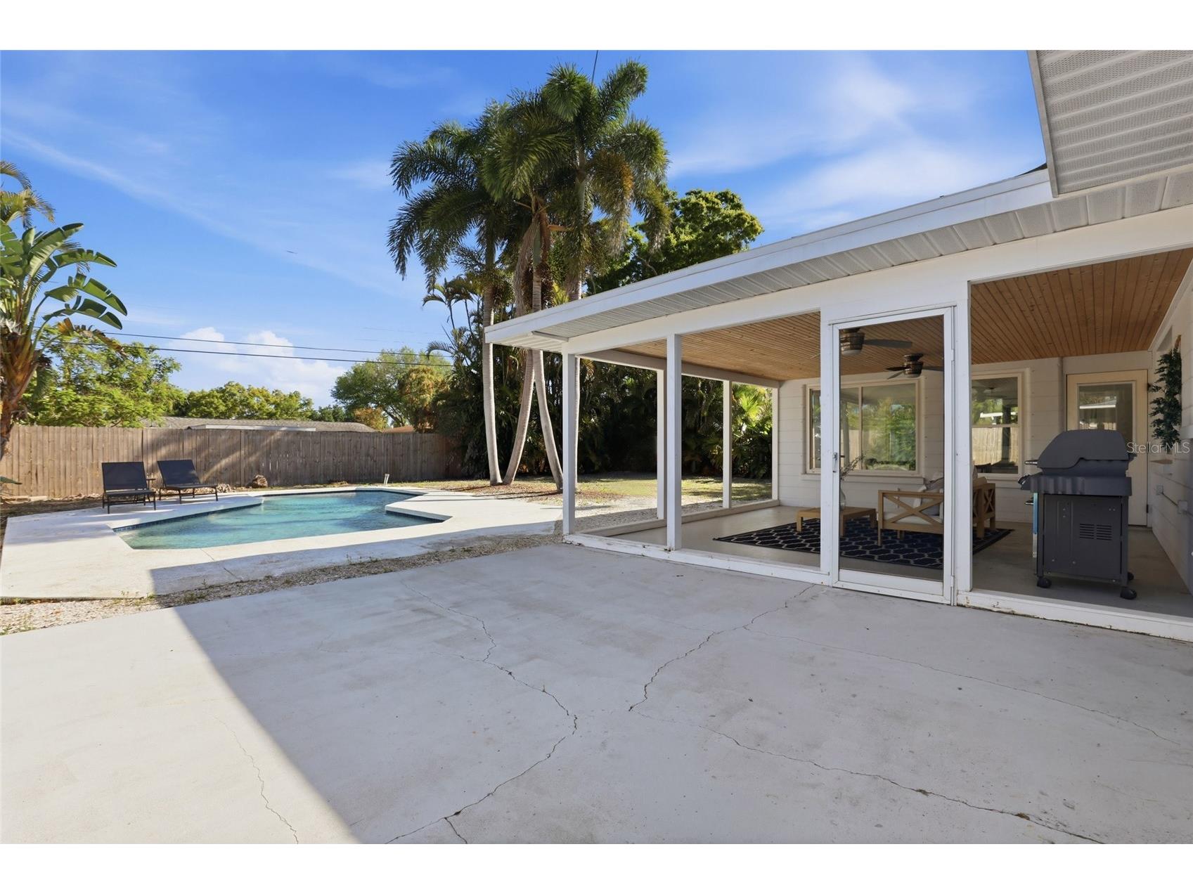 2311 Sunnyside Place Sarasota FL 34239 A4688119 image33