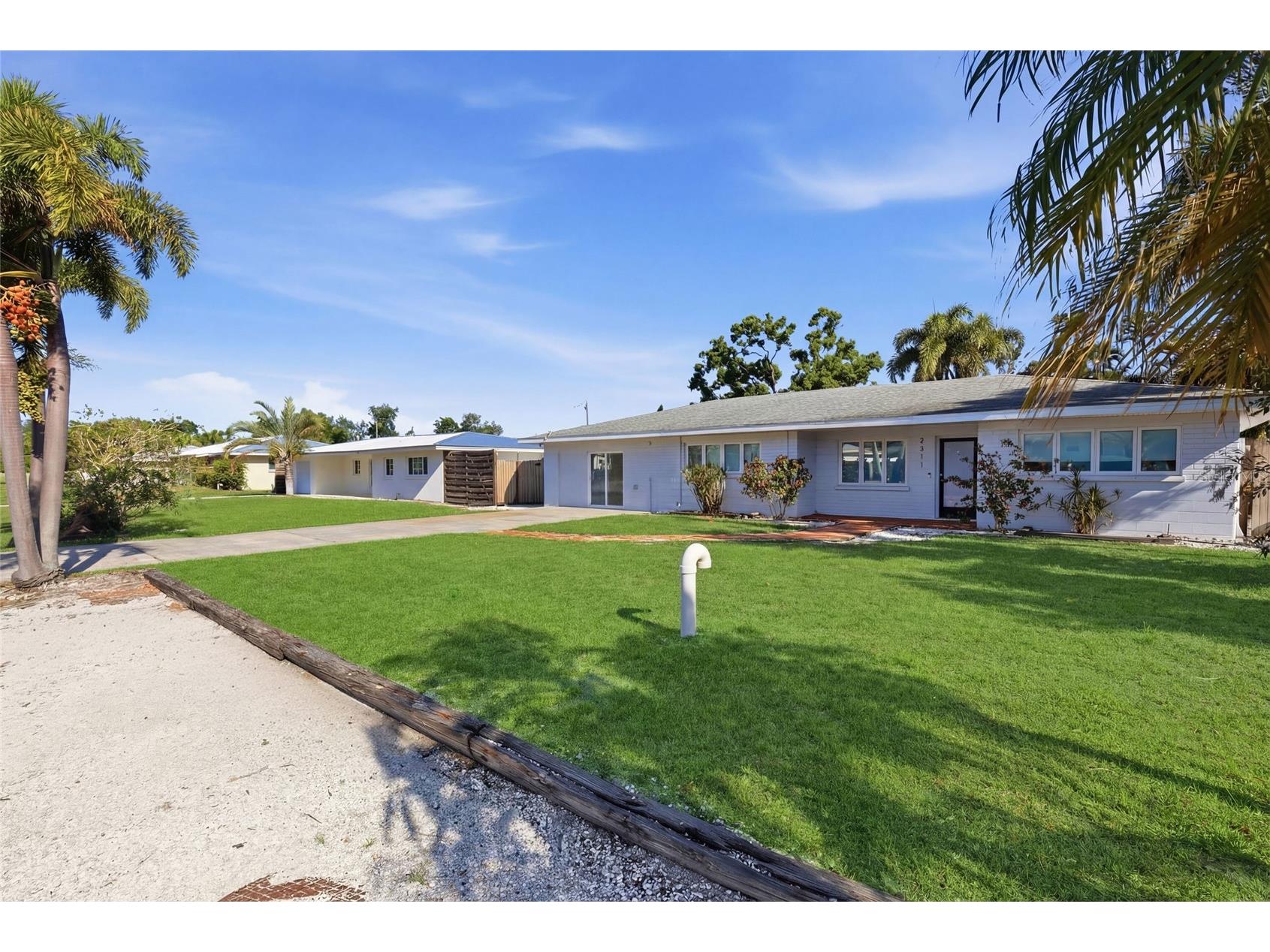 2311 Sunnyside Place Sarasota FL 34239 A4688119 image37