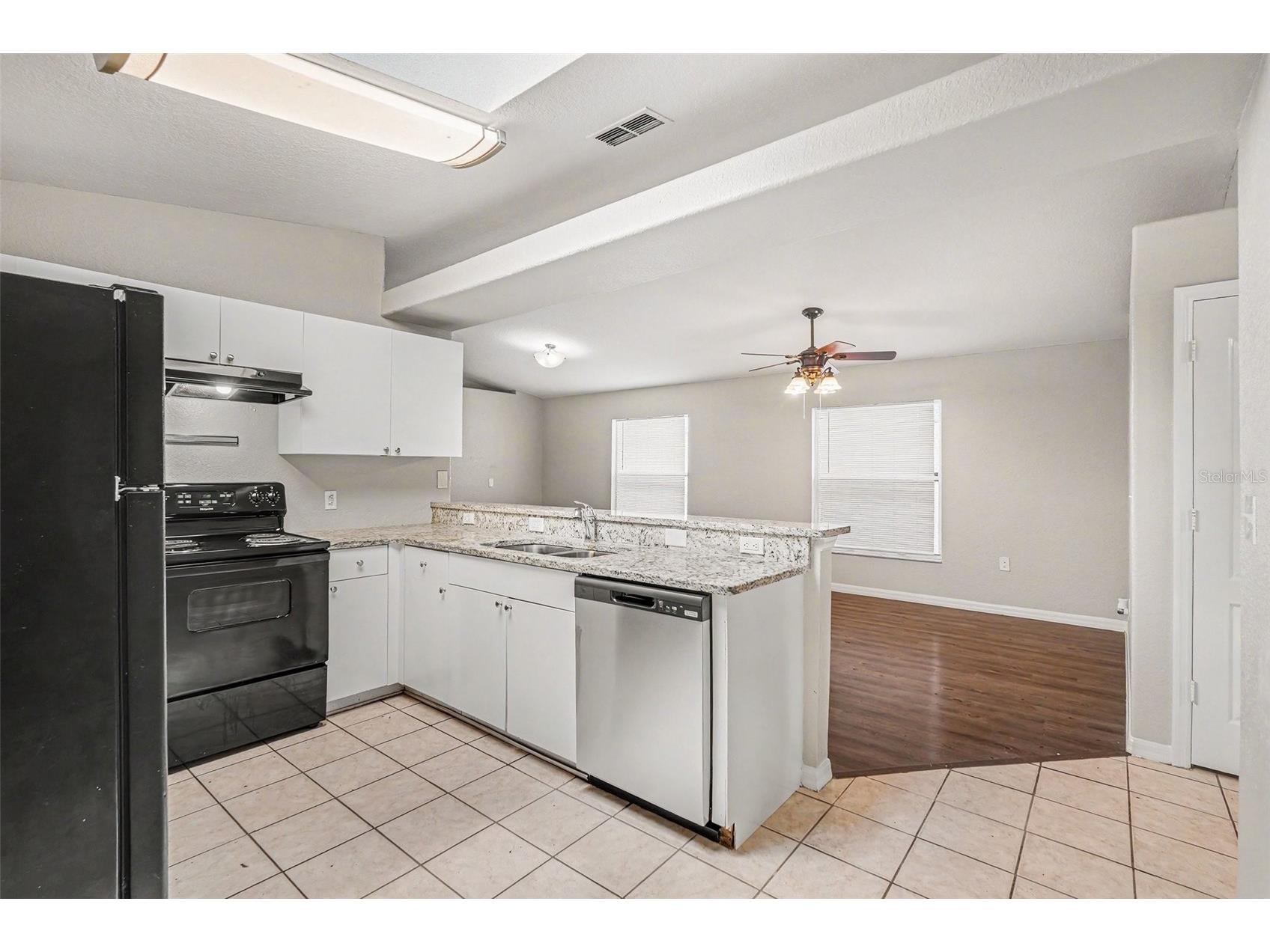 23110 Dover Drive Land O Lakes FL 34639 O6417248 image4
