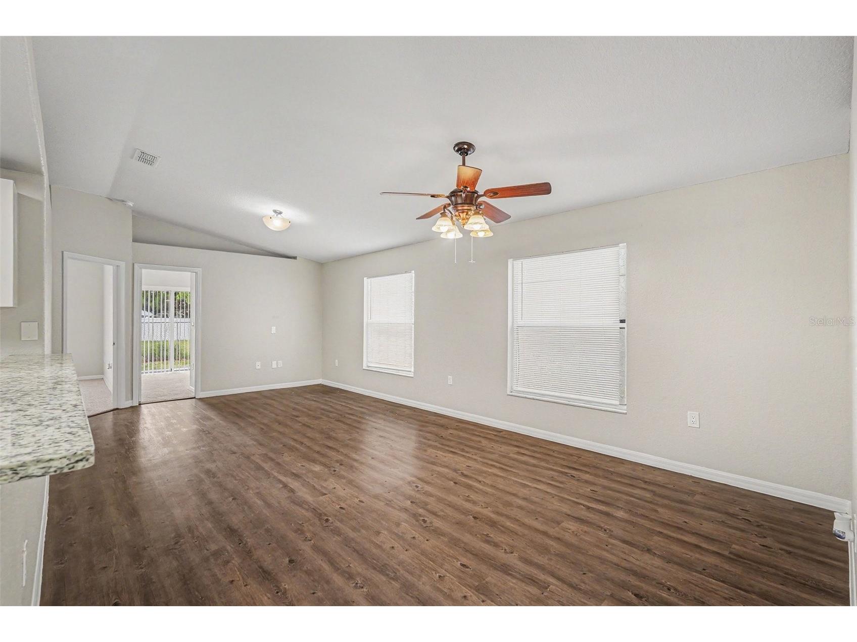 23110 Dover Drive Land O Lakes FL 34639 O6417248 image8