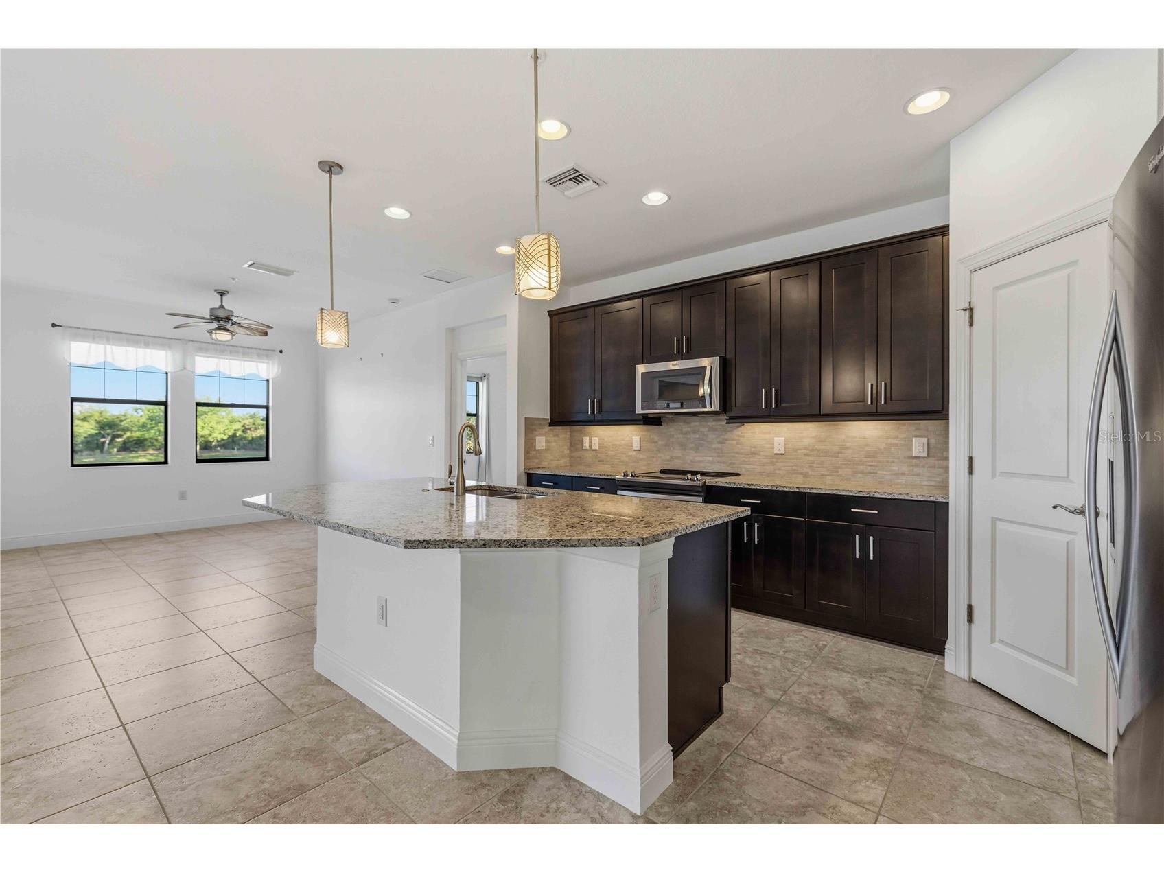 23113 Banbury Way #202 Venice FL 34293 A4685546 image5
