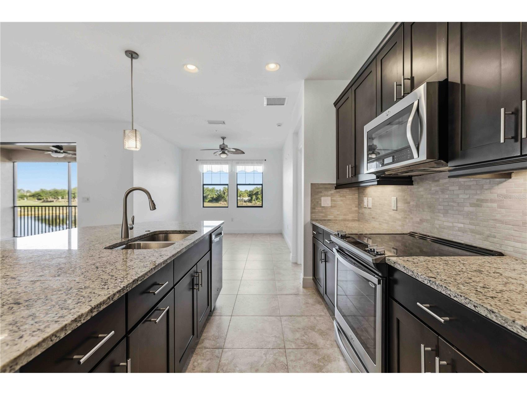 23113 Banbury Way #202 Venice FL 34293 A4685546 image6
