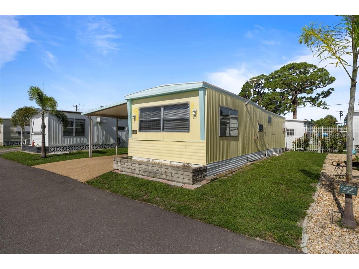 2312 17th Street Court W Bradenton FL 34205 A4658141 image3