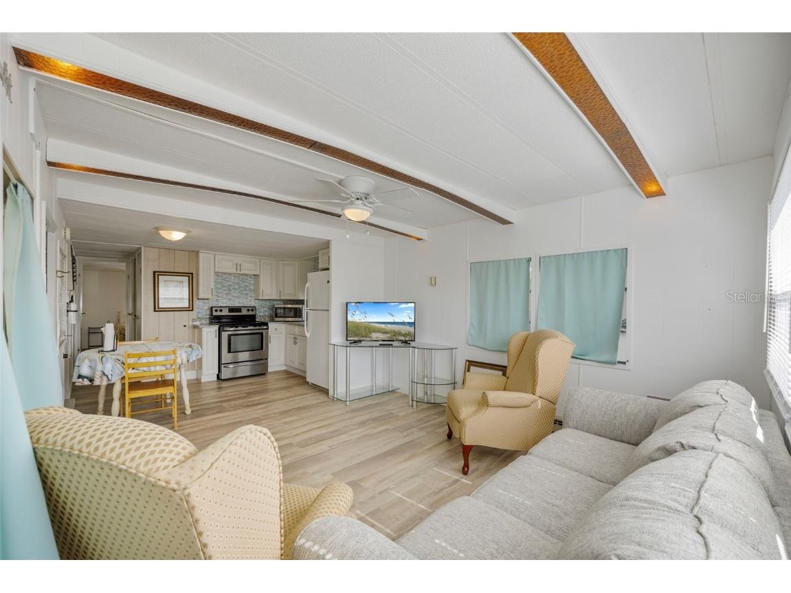 2312 17th Street Court W Bradenton FL 34205 A4658141 image7