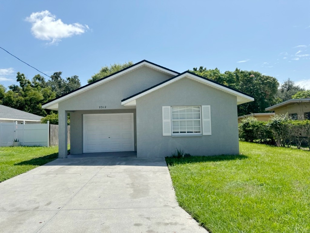2312 4th Avenue E Palmetto FL 34221 U8255587 image1